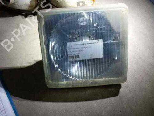 Used Right headlight MERCEDES-BENZ MB Van (W631) 2.0 D (60 hp) 7937960