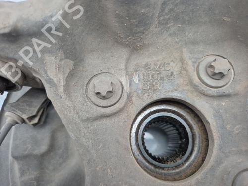 Left rear steering knuckle MERCEDES-BENZ GLA-CLASS (X156) GLA 220 CDI (156.903) | BP24702668M27 