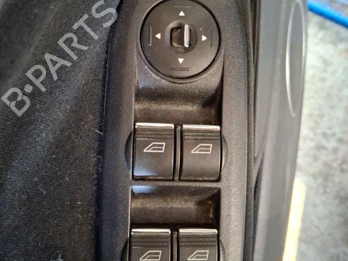 Used Left front window switch Left front window switch FORD C-MAX (DM2) 1.8 TDCi (115 hp) 33326209 33326209