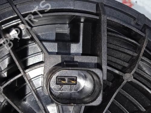 Tailgate handle VW PASSAT B8 (3G2, CB2)  | BP7946421C132 