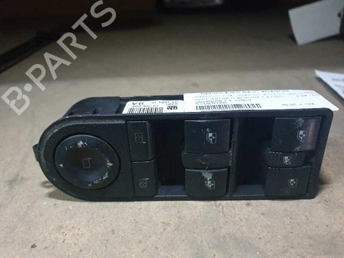 Used Left front window switch OPEL ASTRA H GTC (A04) [2005-2010]  7944119