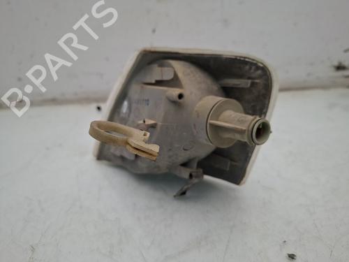 Right front indicator VW PASSAT B5 (3B2) 1.9 TDI | BP38592485C33 - Image 2