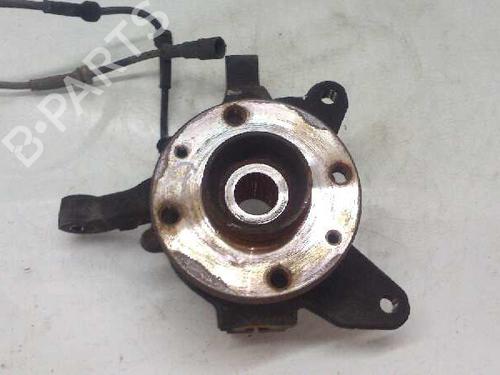 Used Right front steering knuckle RENAULT MEGANE I Classic (LA0/1_) [1996-2008]  7932316