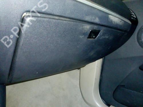 Boîte à gants BMW 1 (E87) 118 i (129 hp) 12352629
