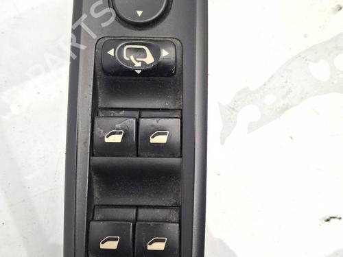 Used Left front window switch PEUGEOT 807 Van (EB_) 2.0 HDi (EBRHTBF, EBRHWBF) (109 hp) 31998528