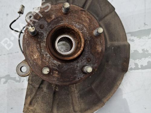 Used Right front steering knuckle SUZUKI GRAND VITARA II (JT, TE, TD) 1.9 DDiS All-wheel Drive (JT419, TD44, JB419WD, JB419XD,... (129 hp) 30636121