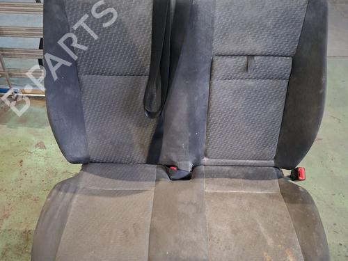 Used Right front seat Right front seat 39588891 39588891