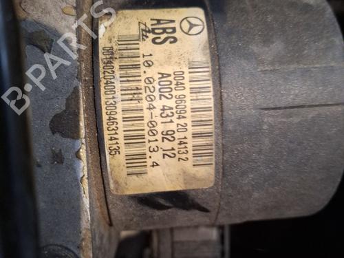 Used ABS pump MERCEDES-BENZ C-CLASS (W202) C 250 Turbo-D (202.128) (150 hp) 29030323