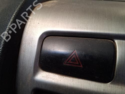 Used Warning switch KIA SPORTAGE II (JE_, KM_) [2004-2011]  29616350