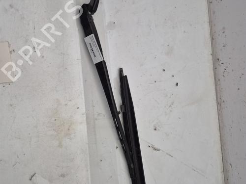 Used Front windshield wiper arm AUDI A4 B6 (8E2) 1.9 TDI (130 hp) 22738241