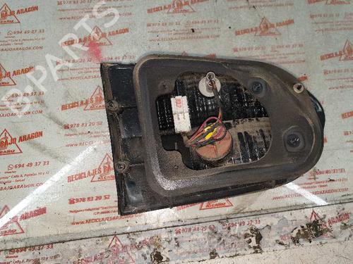 Rear fog light HYUNDAI H-1 / STAREX Bus (A1) 2.5 CRDi | BP7944446C37 