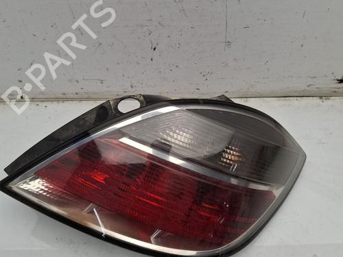 right-taillight-opel-astra-h-a04-2004-2005-2006-2007-2008-2009-2010-2011-2012-2013-2014-34581532 main image