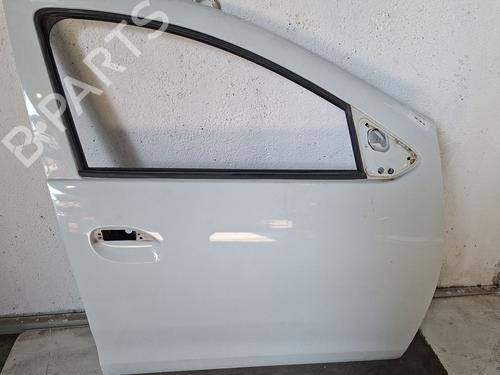 right-front-door-dacia-sandero-2008-38016567 main image