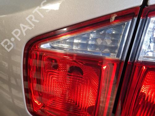 Feu de coffre droit CHEVROLET ORLANDO (J309) [2010-2026]  32381555