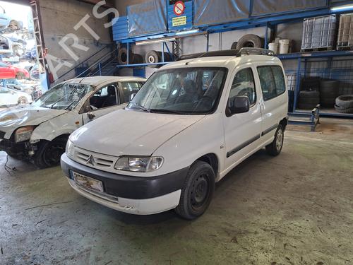 Used Parts CITROËN BERLINGO / BERLINGO FIRST MPV (MF_, GJK_, GFK_) 1.9 D (MFWJZ) 4920216