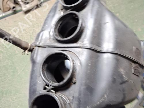 Used Air filter box SUZUKI MOTORCYCLES GSX GSX 600 F (86 hp) 30489944