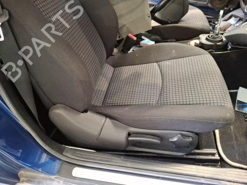Siège avant droit MERCEDES-BENZ C-CLASS Coupe (CL203) C 160 Kompressor (203.730) (122 hp) 28387625