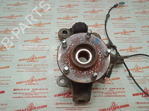 Used Left front steering knuckle NISSAN PRIMERA Hatchback (P12) 1.9 dCi (120 hp) 7946573