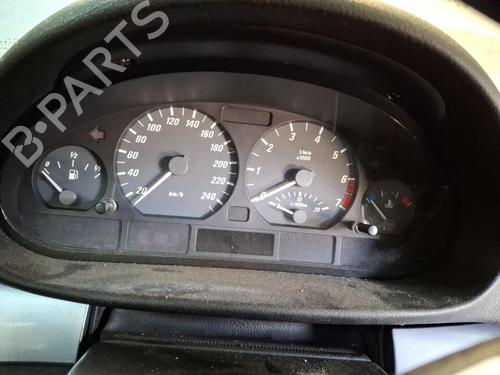 Used Instrument cluster BMW 3 (E46) 318 i (143 hp) 30703867