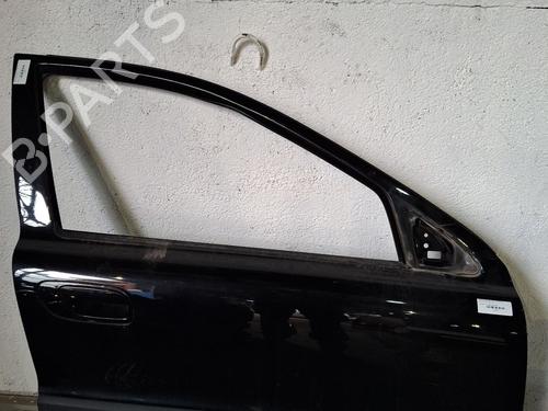 Used Right front door VOLVO S60 I (384) D5 (163 hp) 31918135