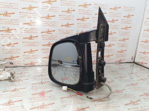 Used Left mirror HYUNDAI H-1 / STAREX Bus (A1) 2.5 CRDi (140 hp) 7944449