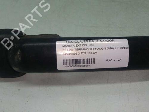 Used Front left exterior door handle NISSAN TERRANO II (R20) 2.7 TDi 4WD (125 hp) 7932019
