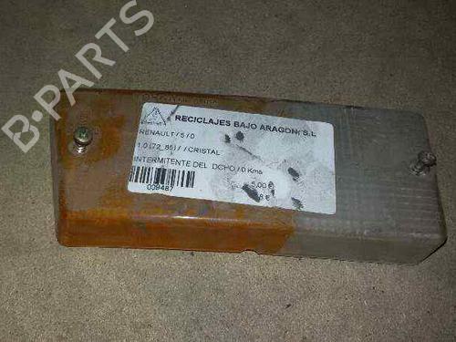 Used Right front indicator RENAULT SUPER 5 (B/C40_) [1984-1996]  7942650
