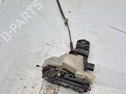 Højre bagtil lås VW PASSAT B5.5 (3B3) 1.9 TDI (101 hp) 27367977