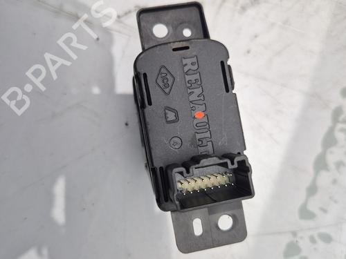 Parkbremsarm/handtak RENAULT MEGANE IV Hatchback (B9A/M/N_) 1.5 dCi 110 (B9A3) | BP30204685I18