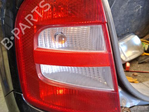 Feu arrière gauche SKODA FABIA I (6Y2) 1.9 SDI (64 hp) 30706995