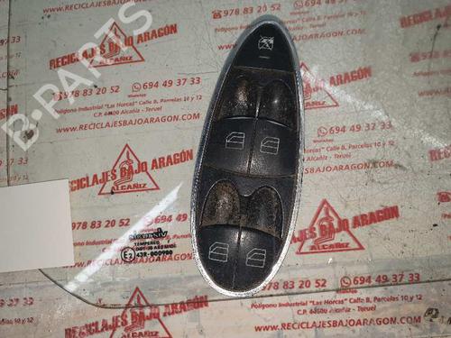 Used Left front window switch MERCEDES-BENZ E-CLASS (W211) [2002-2009]  7943929
