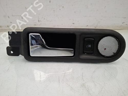 Used Rear left interior door handle VW GOLF IV (1J1) 1.9 TDI (110 hp) 32116590
