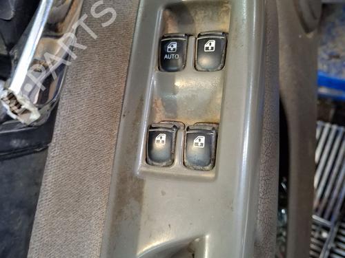 Interrupteur de vitre avant gauche SSANGYONG MUSSO SPORTS 2.9 D 4x4 (120 hp) 30476480