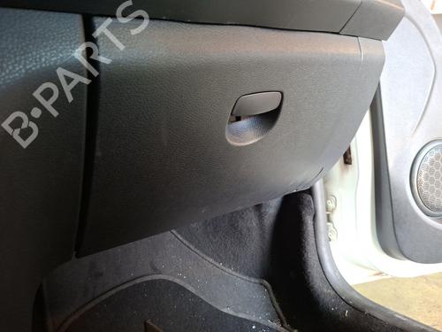 Guantera DACIA SANDERO II 1.5 dCi | BP39103466C95 - Image 2