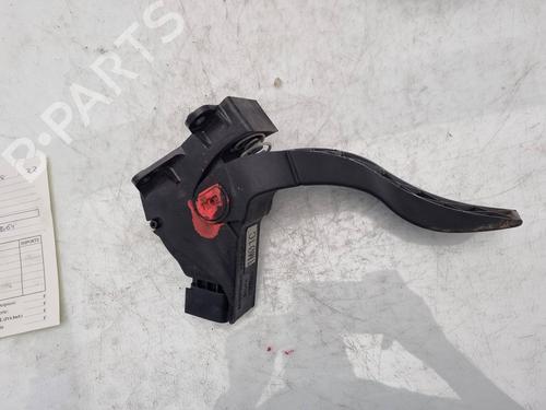 Used Pedal FORD FOCUS I (DAW, DBW) 1.8 TDCi (115 hp) 10293353