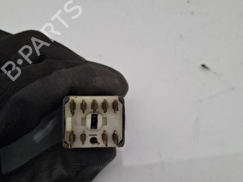 Used Warning switch Warning switch PEUGEOT 205 II (20A/C) 1.7 Diesel (60 hp) 31882692 31882692