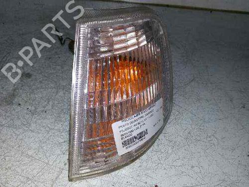 Used Left front indicator PEUGEOT 405 I (15B) [1987-1993]  7932816