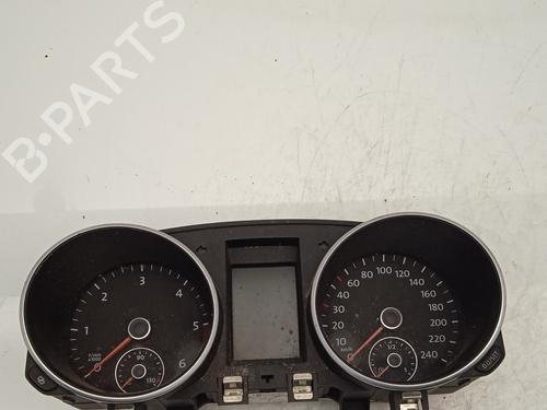 Used Instrument cluster VW GOLF VI (5K1) 1.6 TDI (105 hp) 15691982