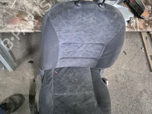 Used Right front seat Right front seat CITROËN BERLINGO / BERLINGO FIRST MPV (MF_, GJK_, GFK_) 2.0 HDI 90 (MFRHY) (90 hp) 39648579 39648579