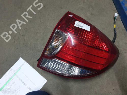 Højre baglygte KIA RIO I Hatchback (DC) 1.5 16V (97 hp) 7944871