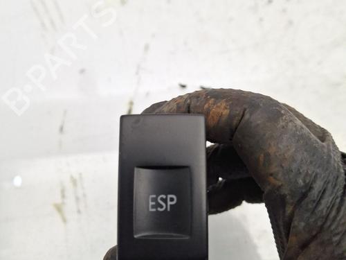 Used Switch VW NEW BEETLE (9C1, 1C1) 1.9 TDI (90 hp) 30081496