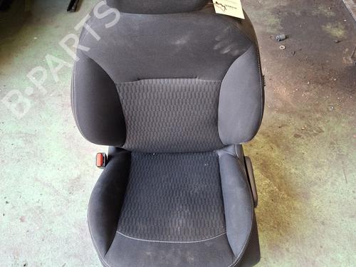 Used Left front seat PEUGEOT 208 I (CA_, CC_) 1.6 BlueHDi 100 (100 hp) 28358072