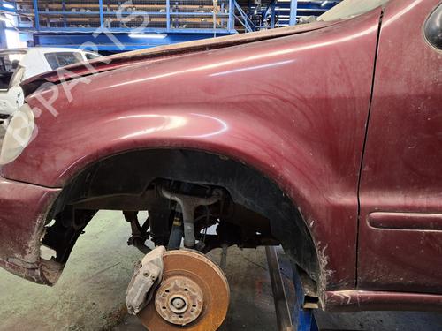 Used Left front fenders MERCEDES-BENZ M-CLASS (W163) ML 270 CDI (163.113) (163 hp) 22321523