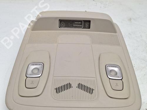 Used Interior roof light RENAULT MEGANE IV Hatchback (B9A/M/N_) 1.5 dCi 110 (B9A3) (110 hp) 30177702