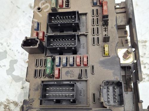 Used Fuse box Fuse box CITROËN XSARA (N1) 1.5 D (57 hp) 31642076 31642076