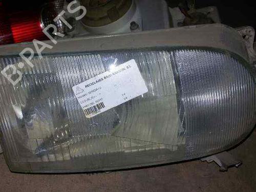 Used Right headlight NISSAN SERENA (C23) [1991-2001]  7940885