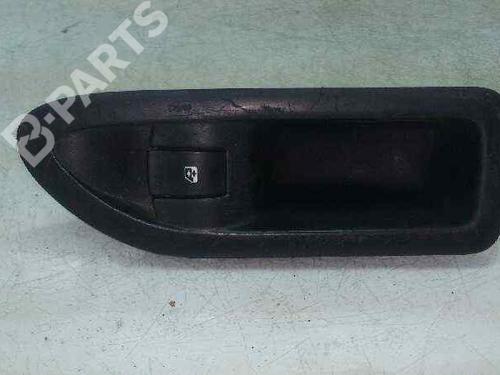 Used Right rear window switch Right rear window switch RENAULT LAGUNA II Grandtour (KG0/1_) 1.9 dCi (KG0G) (120 hp) 7932652 7932652