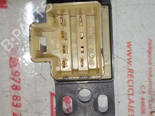 Right front window switch CHRYSLER VOYAGER IV (RG, RS) 2.8 CRD | BP7946598I26 