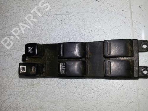 Used Left front window switch NISSAN ALMERA II Hatchback (N16) 1.5 dCi (82 hp) 7930944