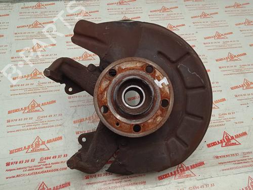 Used Left front steering knuckle VW POLO (9N_, 9A_) 1.4 16V (75 hp) 7947454